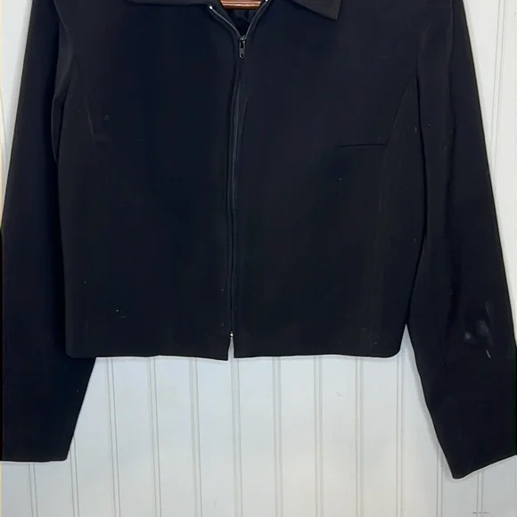 Carmel Zhao Black Zip Up Crop Jacket Size 4